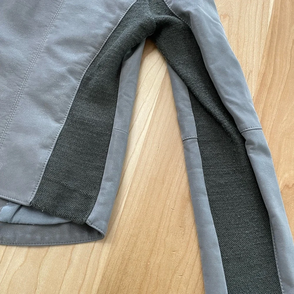 Free People Women's 6 Gray Faux Leather Moto Biker Jacket